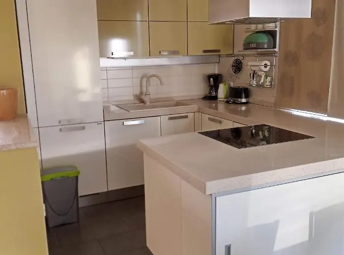 Διαμέρισμα Laura Πούλα