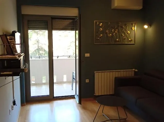 Διαμέρισμα Laura Πούλα